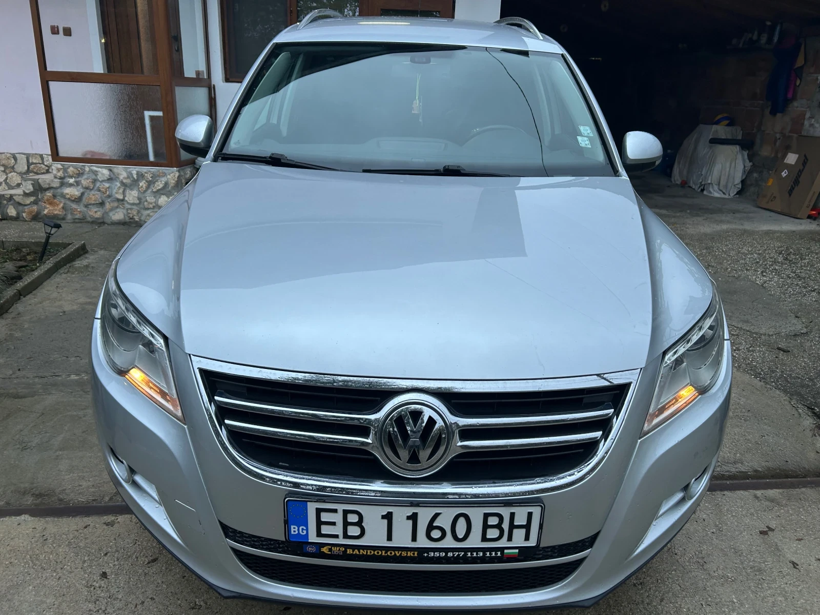 VW Tiguan 2.0 TDI 4x4, снимка 3 - Автомобили и джипове - 56739972
