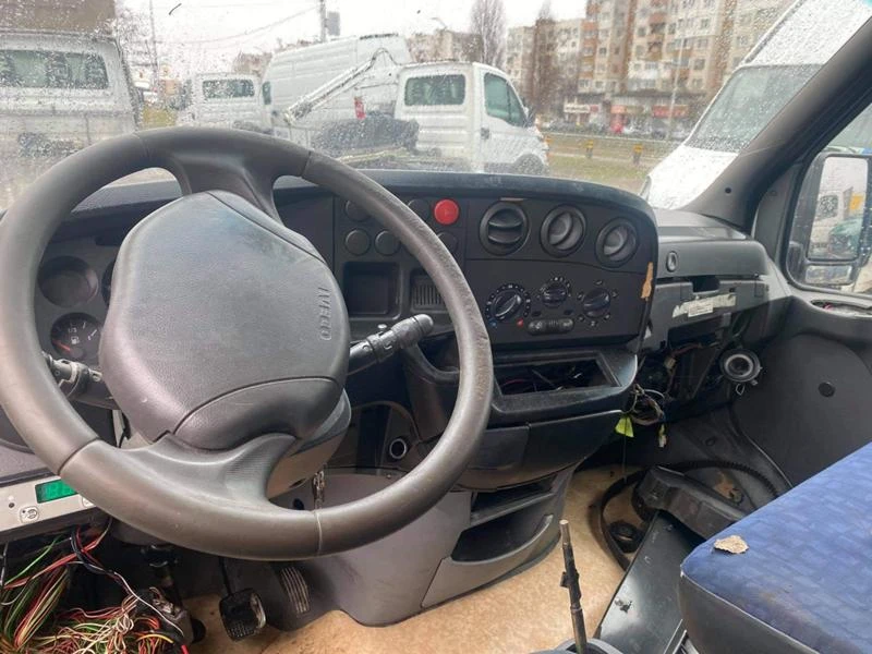 Iveco Daily Термокинг, снимка 11 - Бусове и автобуси - 46808649