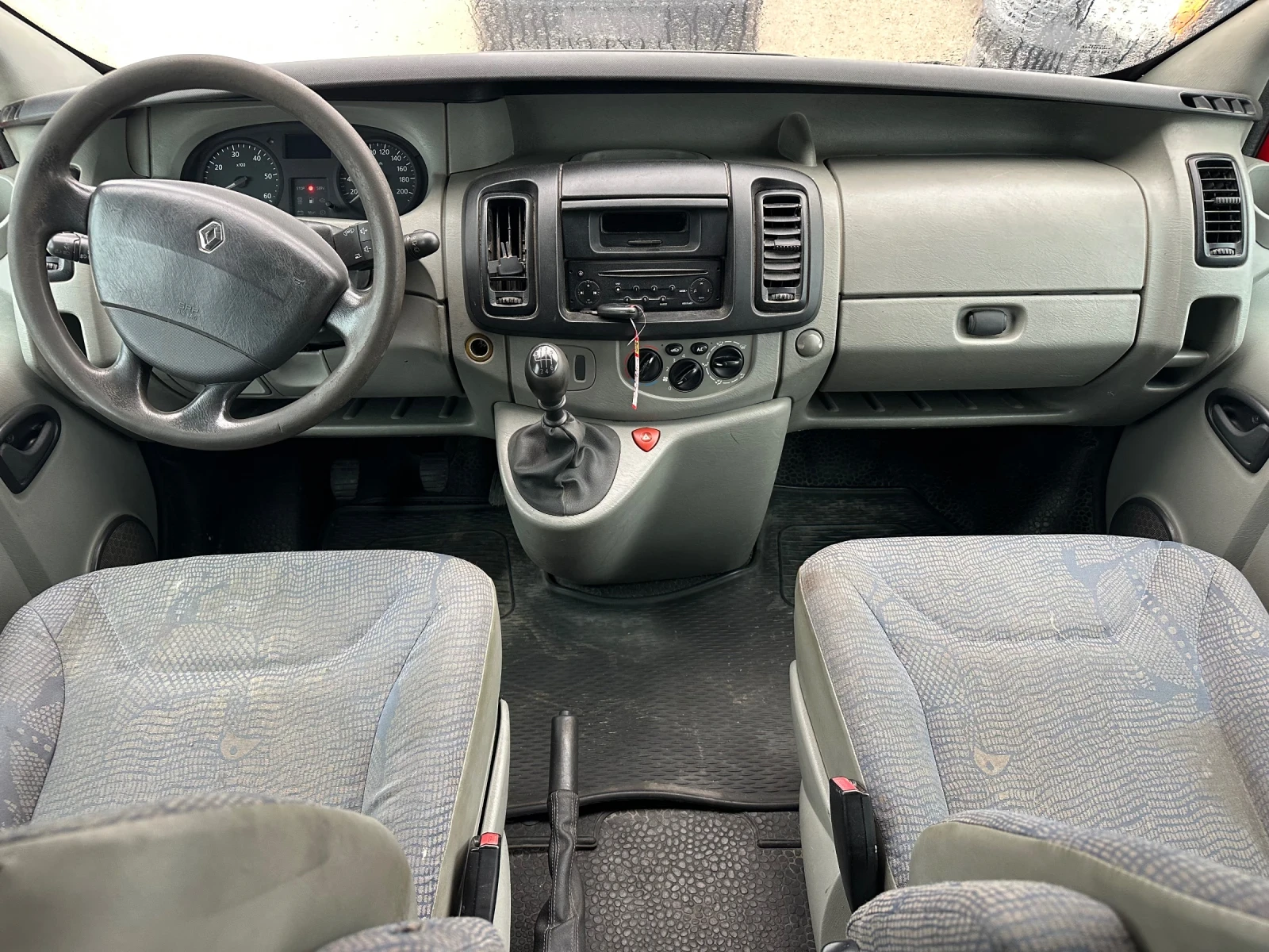 Renault Trafic 1.9/101кс МАКСИ Климатик - изображение 9