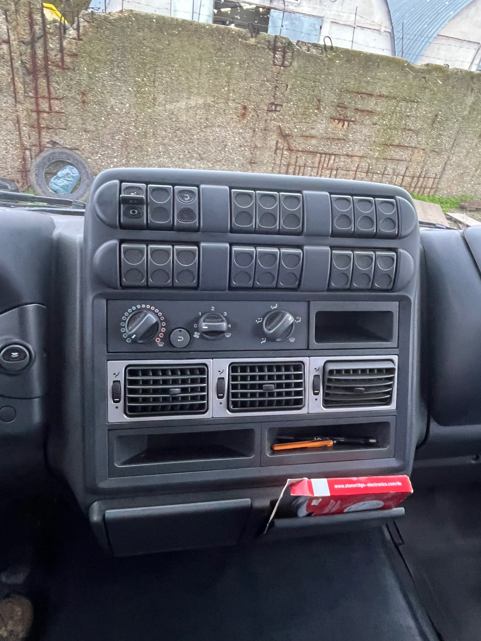 Iveco Eurocargo ML75E17, снимка 9 - Камиони - 54363714