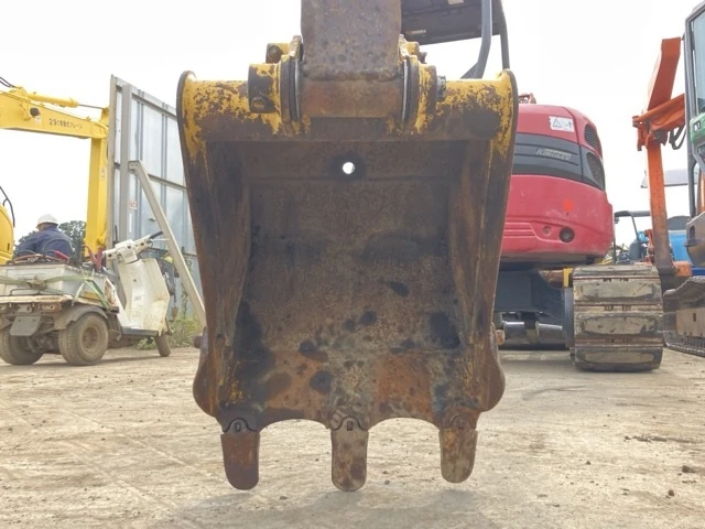 Багер Komatsu ВНОС 10.03.2026, снимка 10 - Индустриална техника - 53633595