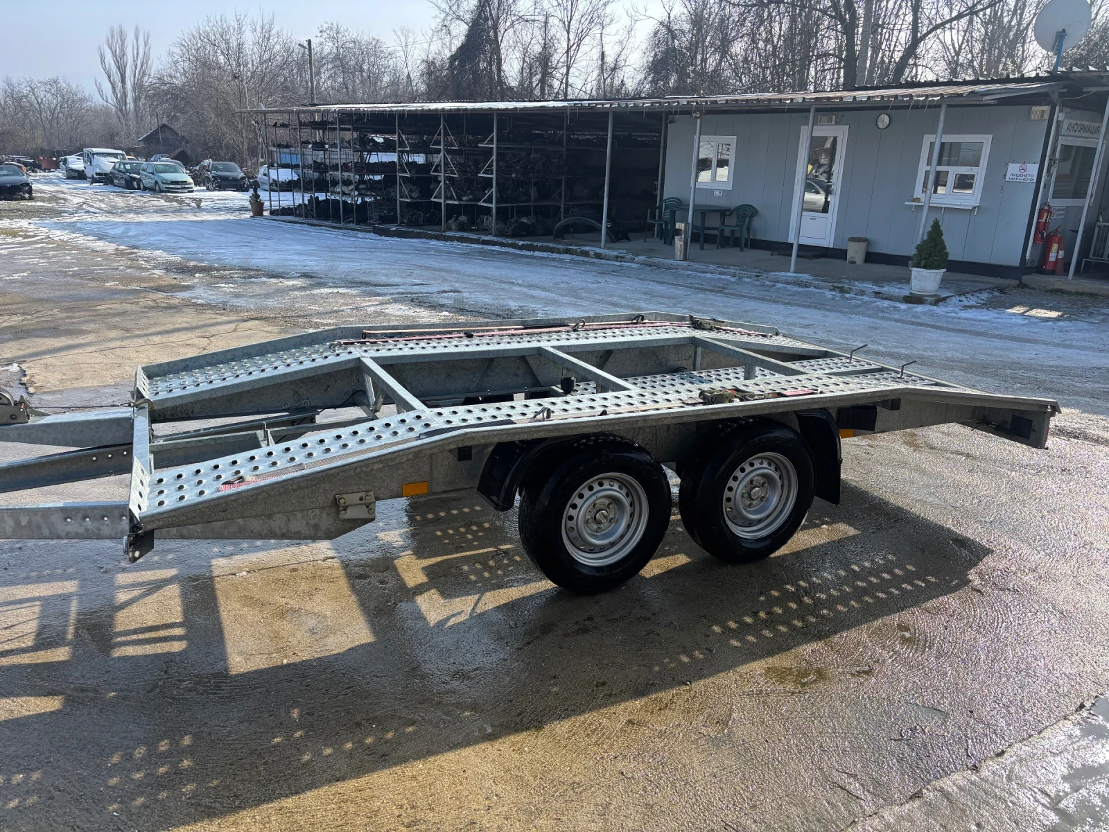 �� ��������� Niewdiadow | Mobile.bg � ����������� 5