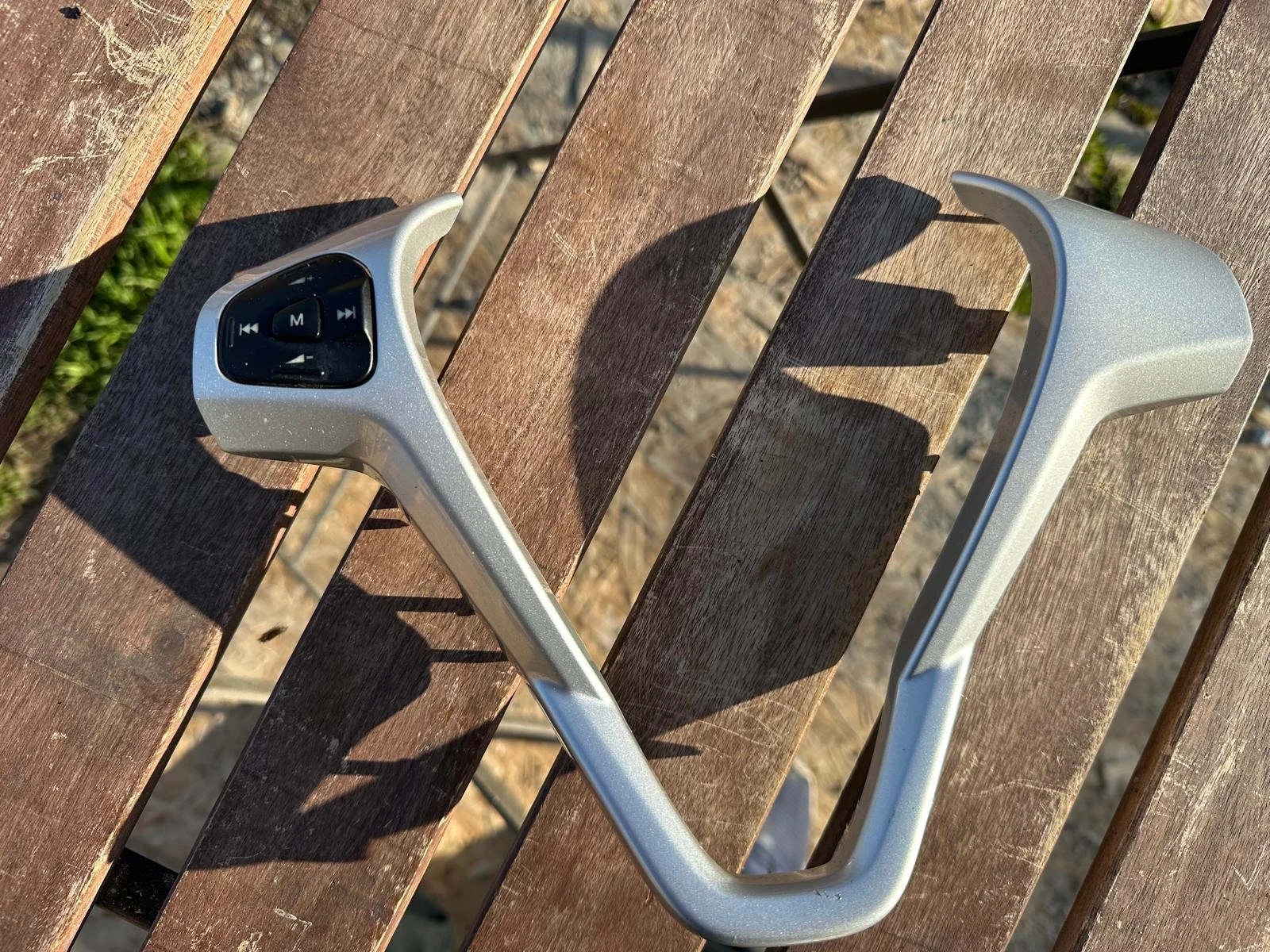 Декоративна лайсна за волан за Ford Fiesta 2012г.