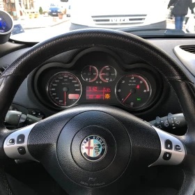 Alfa Romeo 147 1.9 JTDM 16v, снимка 5