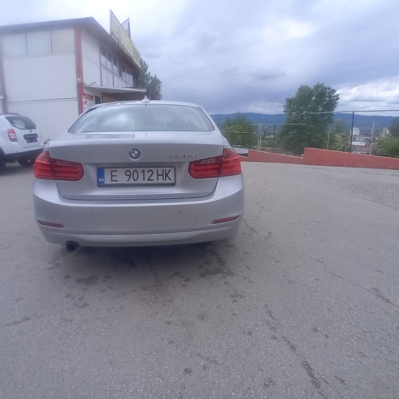 BMW 320 2.0, снимка 8 - Автомобили и джипове - 46146865