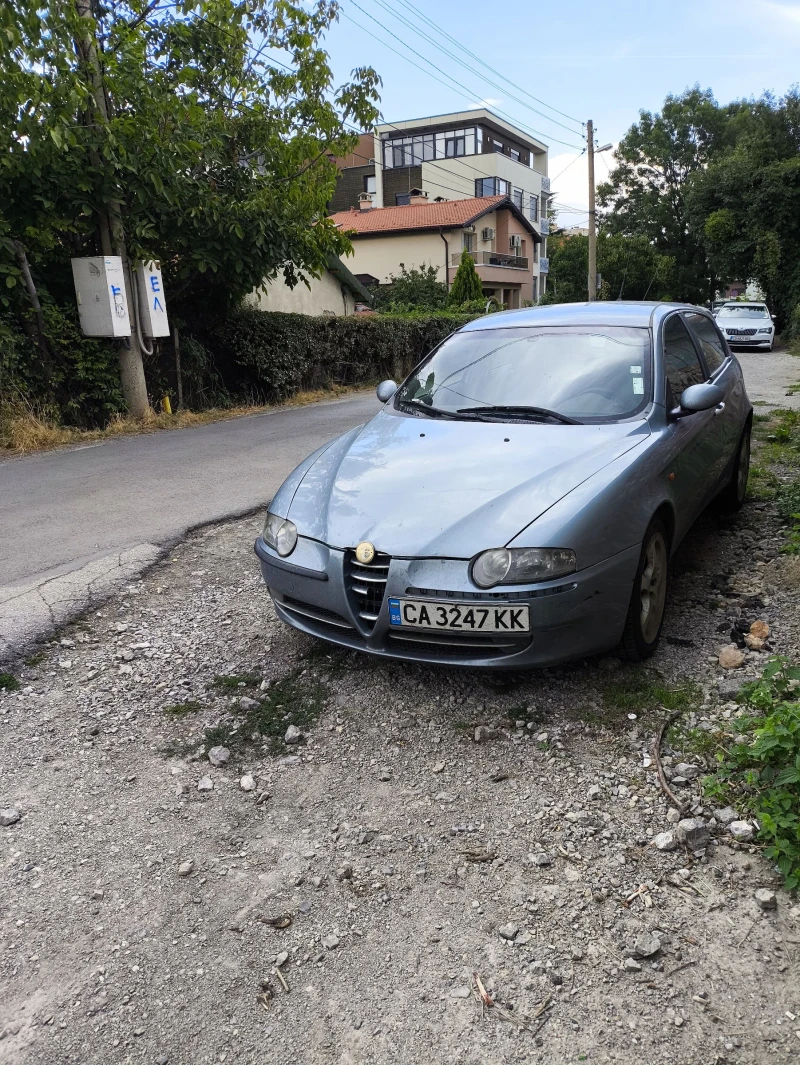 Alfa Romeo 147 1.9 JTD(редкия мотор), снимка 1 - Автомобили и джипове - 47149602