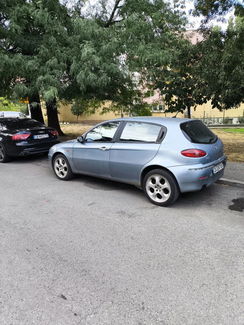 Alfa Romeo 147 1.9 JTD, снимка 3 - Автомобили и джипове - 47149602