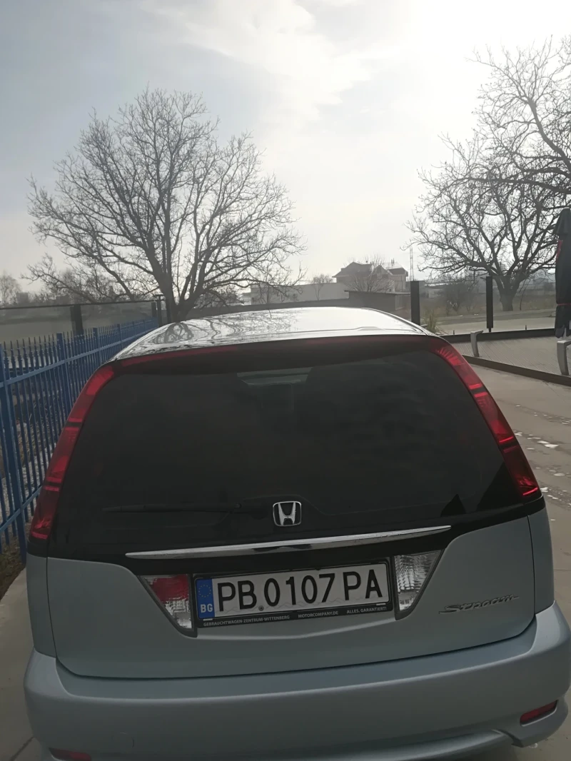 Honda Stream, снимка 6 - Автомобили и джипове - 47997444