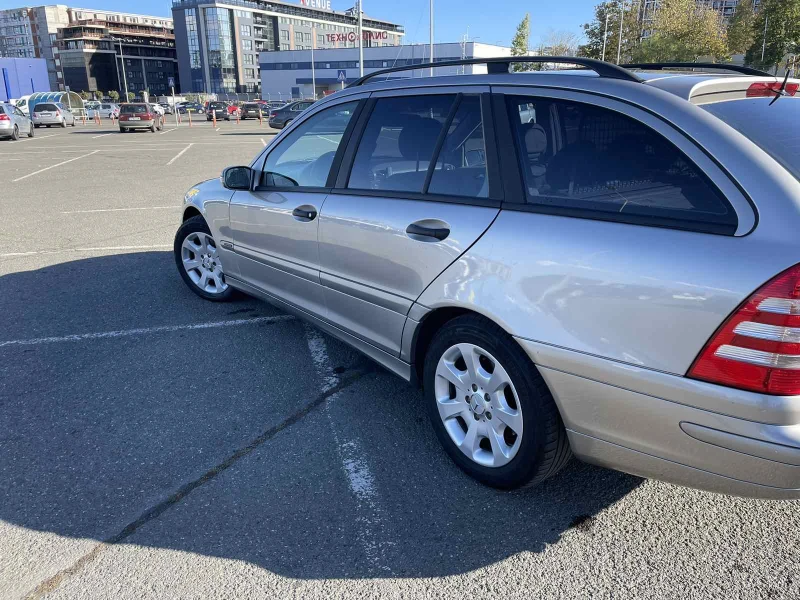 Mercedes-Benz C 200 2.2, снимка 3 - Автомобили и джипове - 48409693