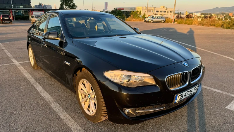 BMW 523 3.0i, снимка 2 - Автомобили и джипове - 49511845