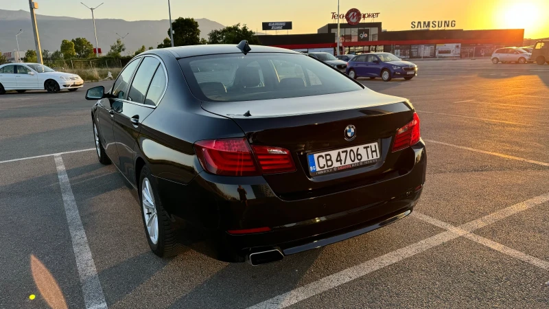 BMW 523 3.0i, снимка 5 - Автомобили и джипове - 49511845