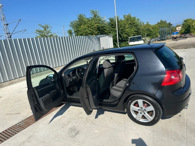 VW Golf 1.9 tdi 105к.с, снимка 10 - Автомобили и джипове - 51310682