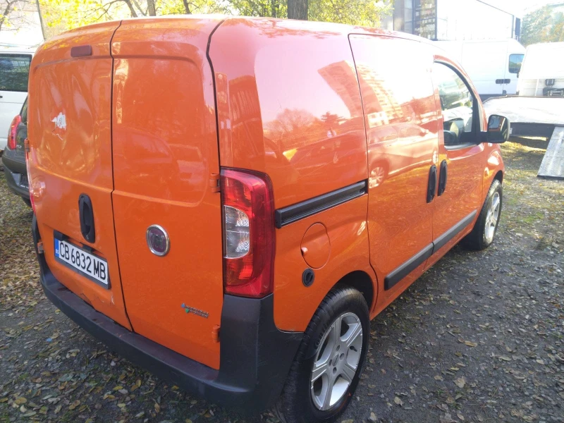 Fiat Fiorino 1.1 Газ/Бензин и Метан, снимка 5 - Автомобили и джипове - 52430551