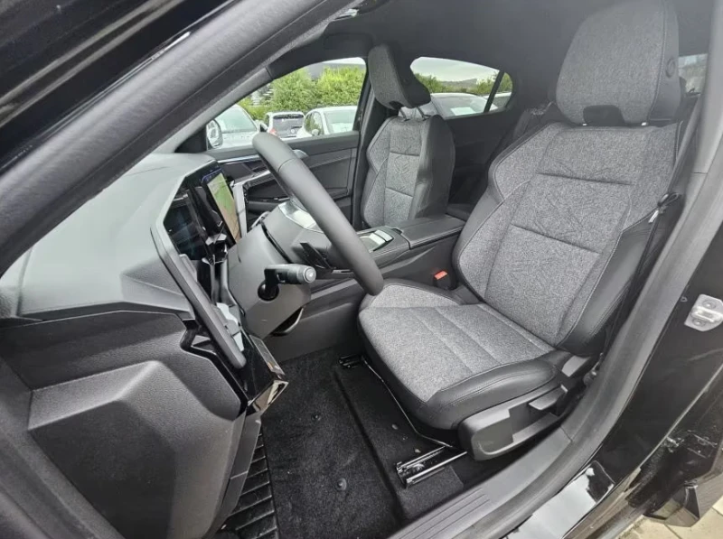 Renault Rafale E-TECH/200HP/TECHNO/4X4/KLESS/L.ASS/AMBI/ACC/993f, снимка 8 - Автомобили и джипове - 52753220