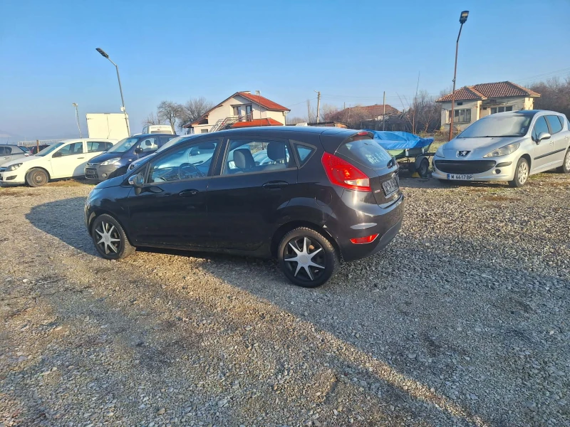 Ford Fiesta 1.4TDCI klima, снимка 4 - Автомобили и джипове - 52798273