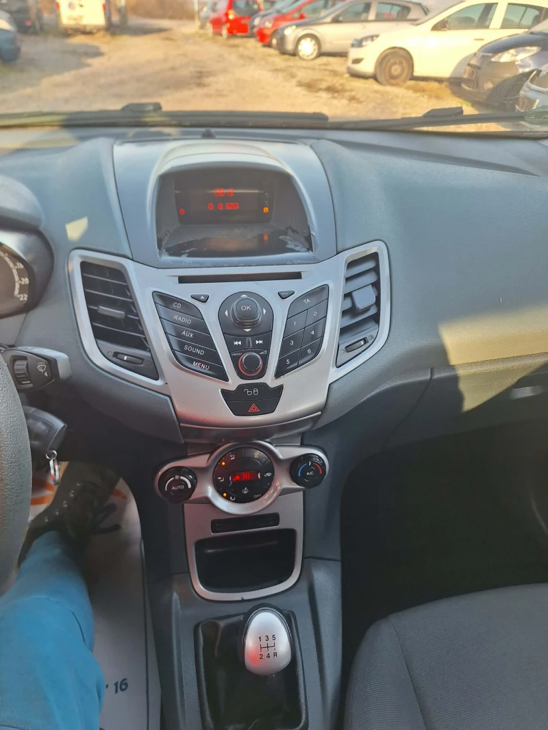 Ford Fiesta 1.4TDCI klima, снимка 11 - Автомобили и джипове - 52798273