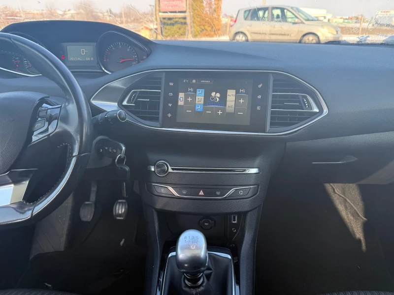 Peugeot 308 1.6HDI, снимка 10 - Автомобили и джипове - 53137610