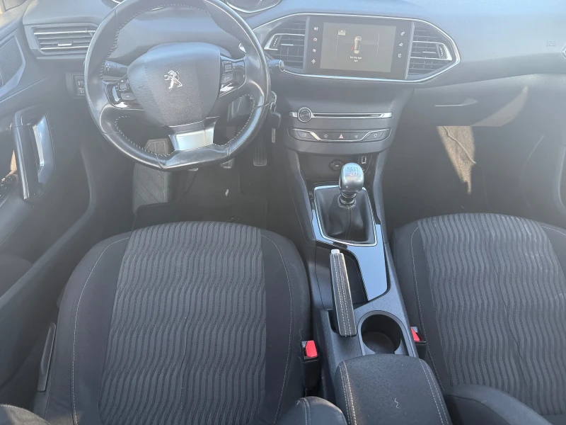 Peugeot 308 1.6HDI, снимка 9 - Автомобили и джипове - 53137610