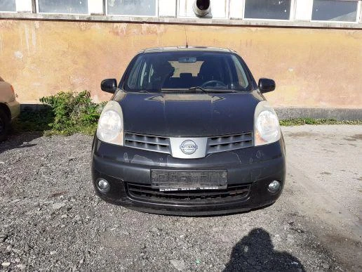 Nissan Note 1.6 на части - [1] 