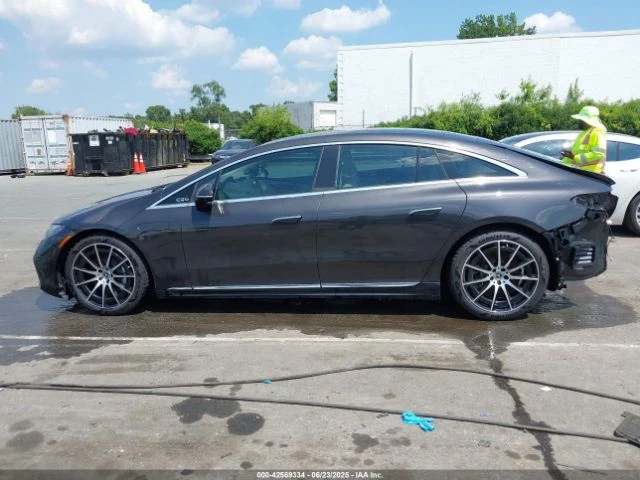 Mercedes-Benz EQS 450+ Hyperscreen - изображение 8