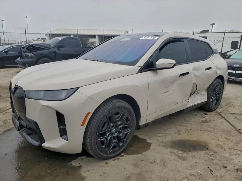 BMW iX 45 LCI ///M Pack