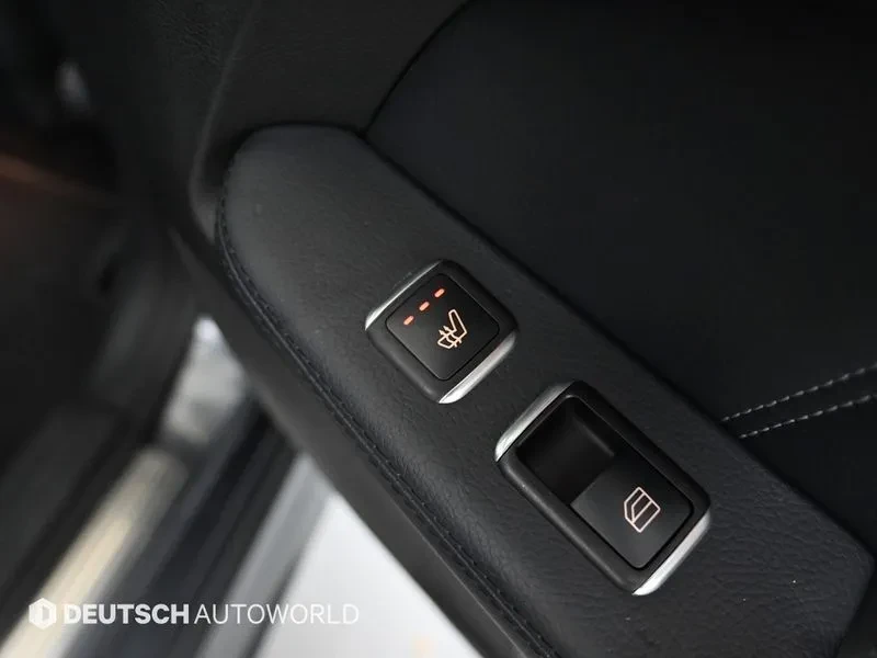 Mercedes-Benz E 350 4MATIC - САМО 30% АВАНС, снимка 16 - Автомобили и джипове - 55429301