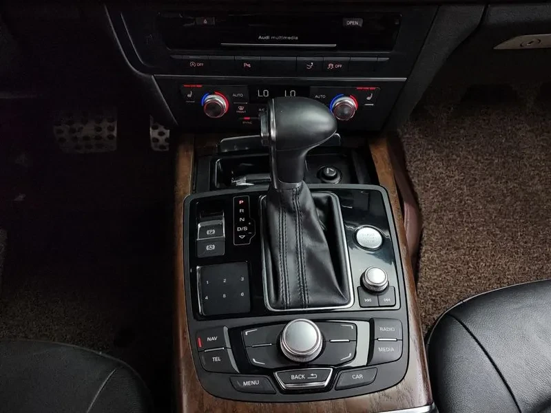 Audi A7 3.0 TDI Quattro - САМО 30% АВАНС, снимка 9 - Автомобили и джипове - 55664824
