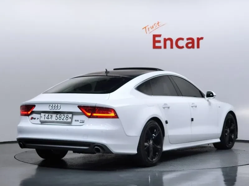 Audi A7 3.0 TDI Quattro - САМО 30% АВАНС, снимка 2 - Автомобили и джипове - 55664824