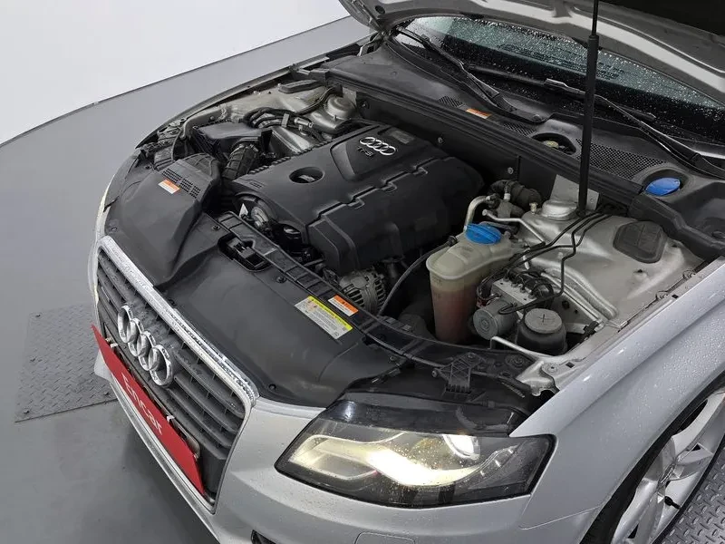 Audi A4 2.0 TFSI QUATTRO, снимка 6 - Автомобили и джипове - 56325142