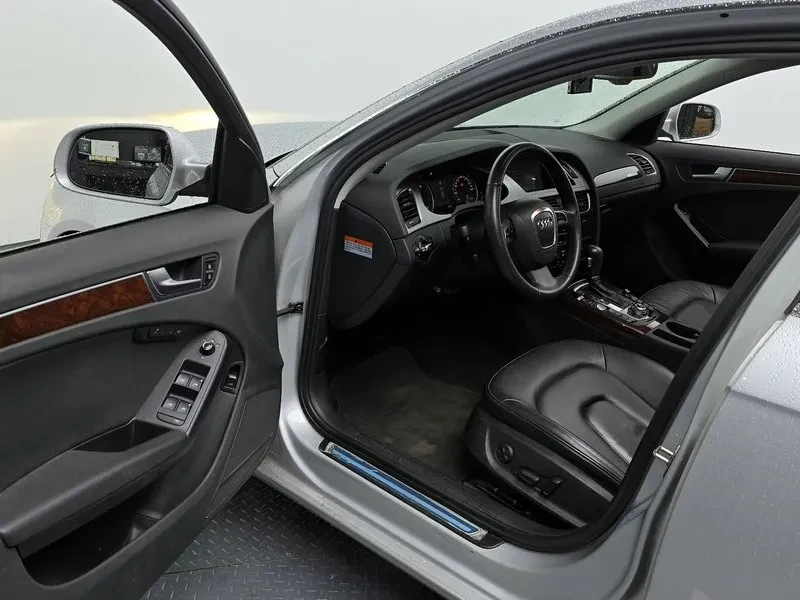 Audi A4 2.0 TFSI QUATTRO, снимка 10 - Автомобили и джипове - 56325142