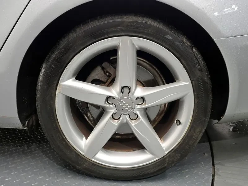 Audi A4 2.0 TFSI QUATTRO, снимка 5 - Автомобили и джипове - 56325142