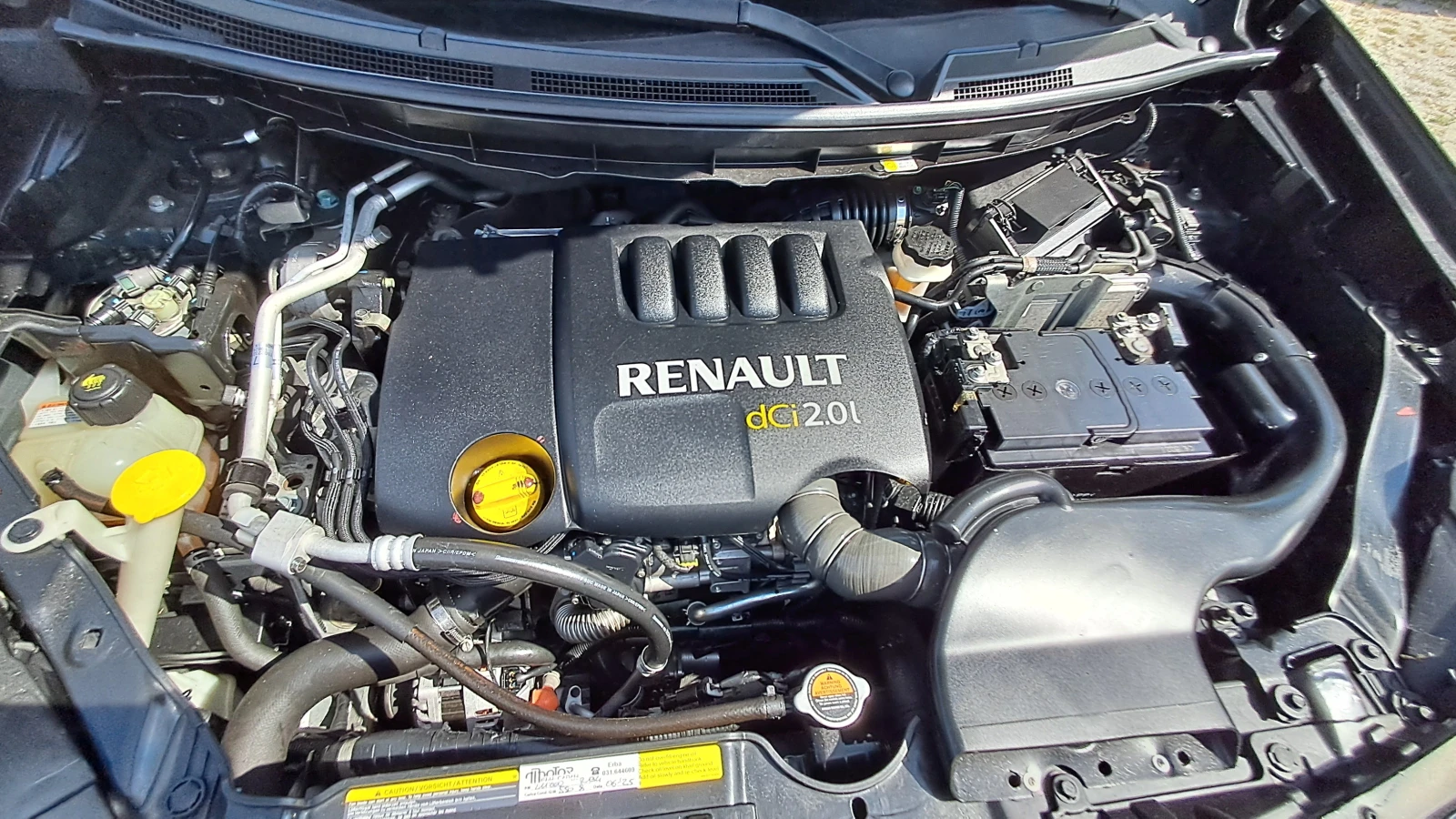 Renault Koleos 4Х4 РЕАЛ КМ ИЗКЛЮЧИТЕЛНО СЕРВИ КНИЖК ОБСЛУЖ УНИКАТ, снимка 17 - Автомобили и джипове - 9278540