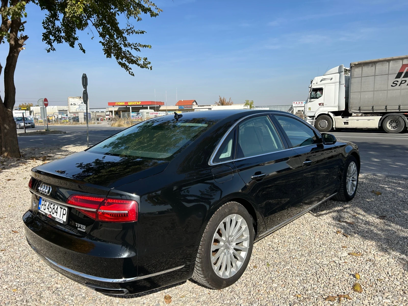 Audi A8 3.0 i -333KS LIZING - изображение 6