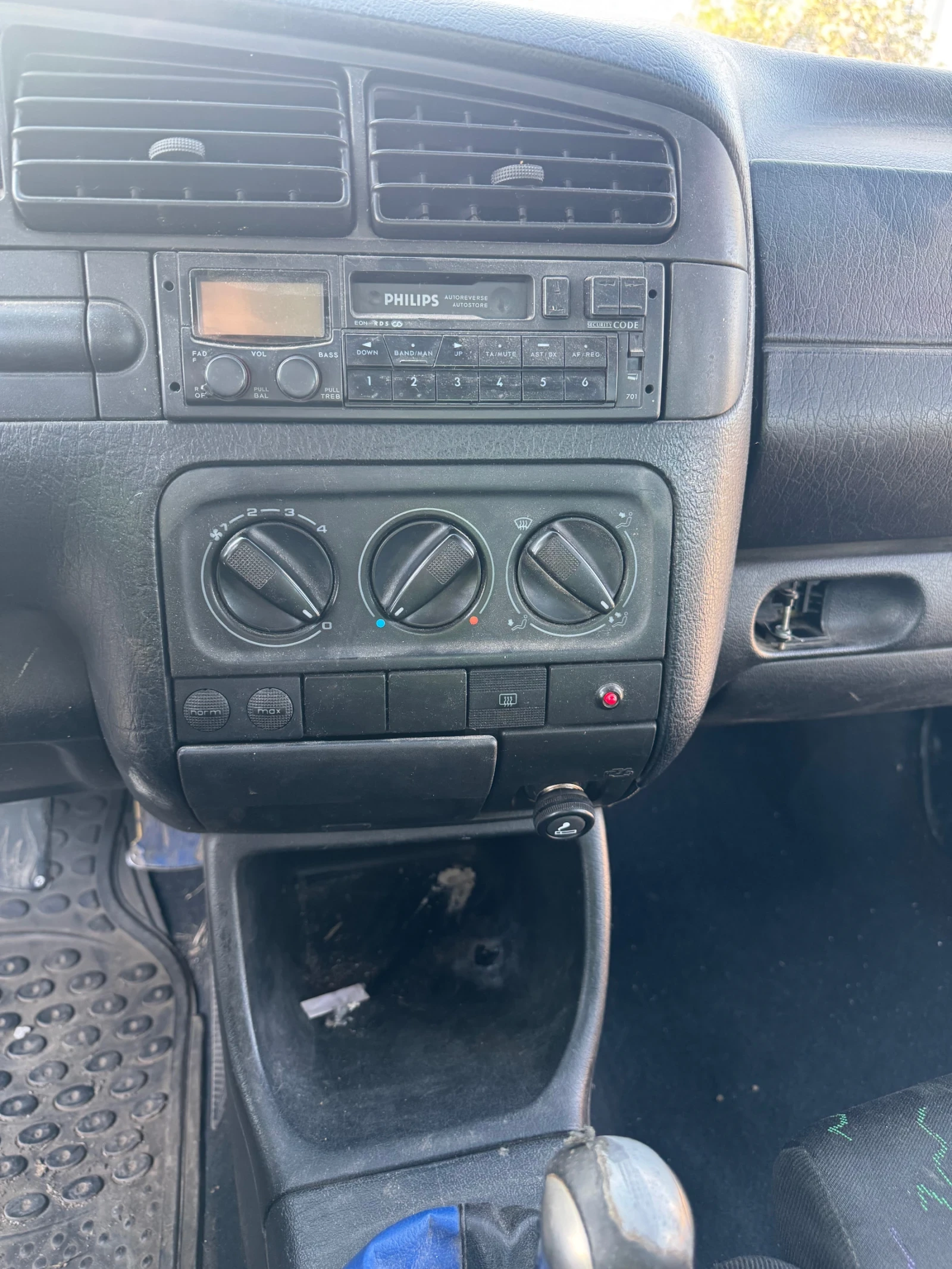 VW Golf 1.6 - изображение 2