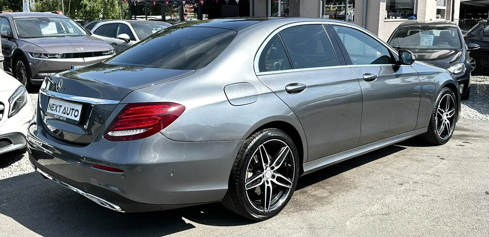 Mercedes-Benz E 200 2.0d 150HP ПАНОРАМА - изображение 5