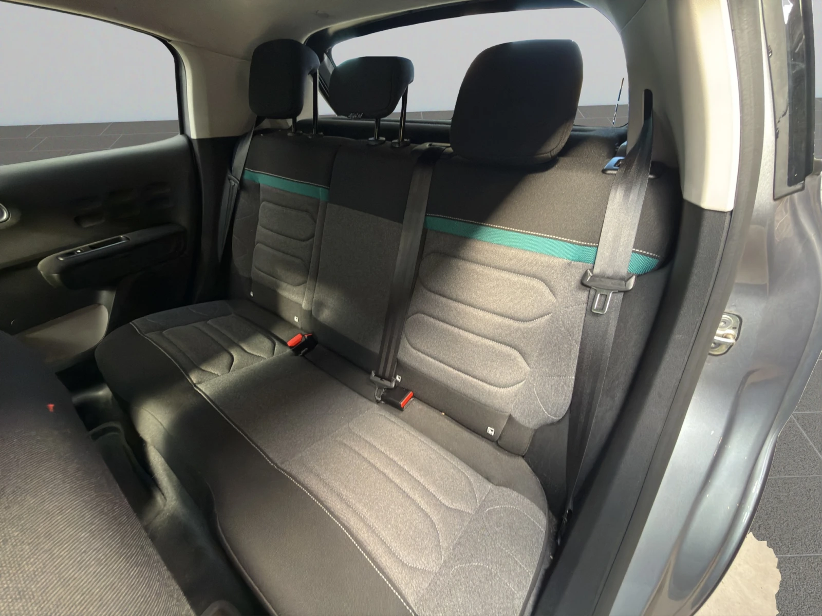 Citroen C3 SHINE PureTech 83 S&S BVM5   06.2030 . | Mobile.bg   12