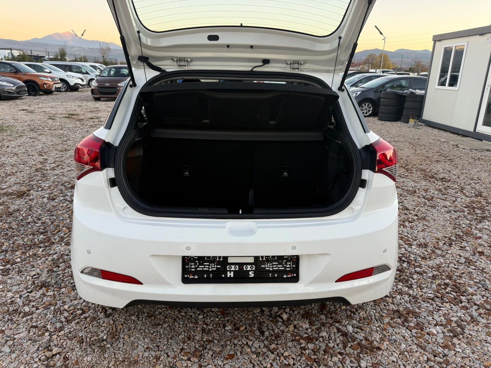 Hyundai I20 1.1CRDi/Euro6 | Mobile.bg   15