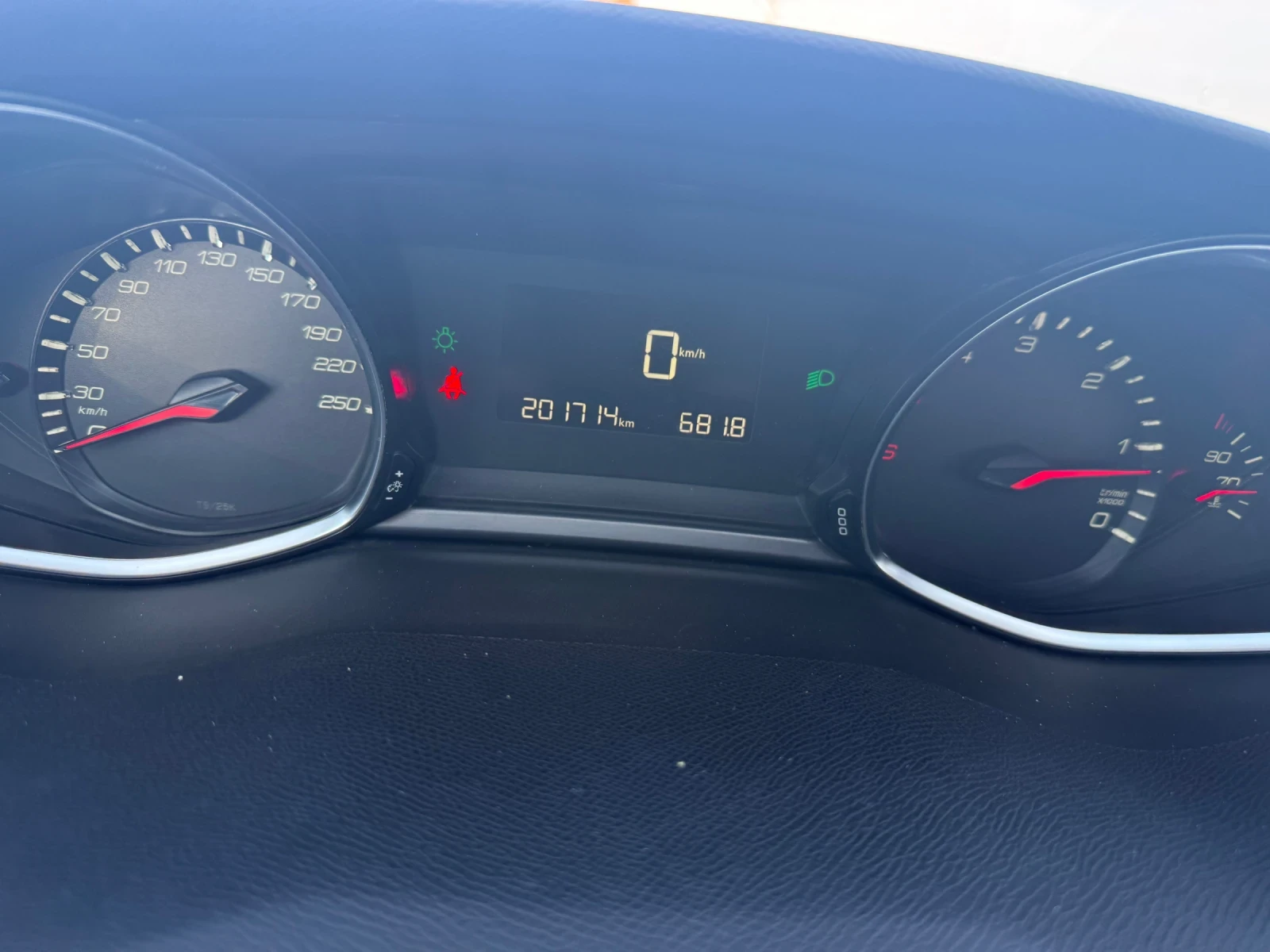 Peugeot 308 1.6HDI | Mobile.bg � ����������� 13