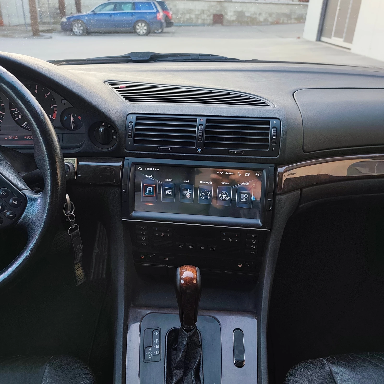 BMW 728 i ГАЗ, снимка 9 - Автомобили и джипове - 53750708