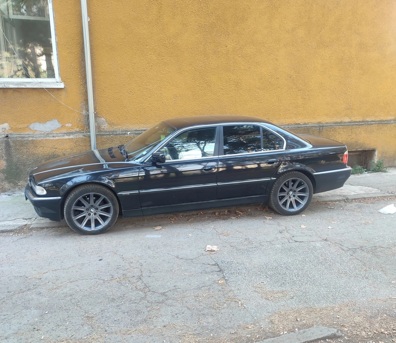 BMW 728 i ГАЗ, снимка 12 - Автомобили и джипове - 53750708