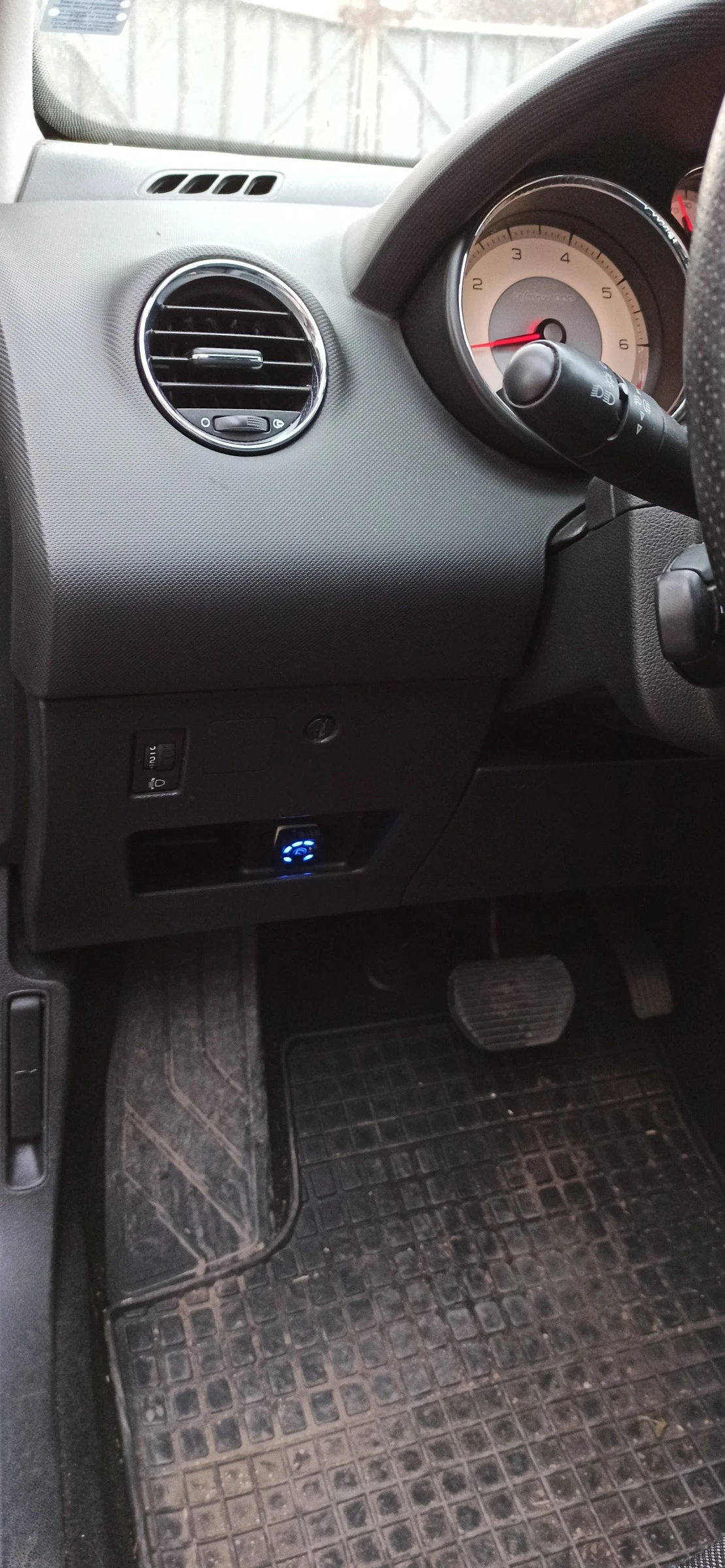 Peugeot 308, снимка 13 - Автомобили и джипове - 53759860