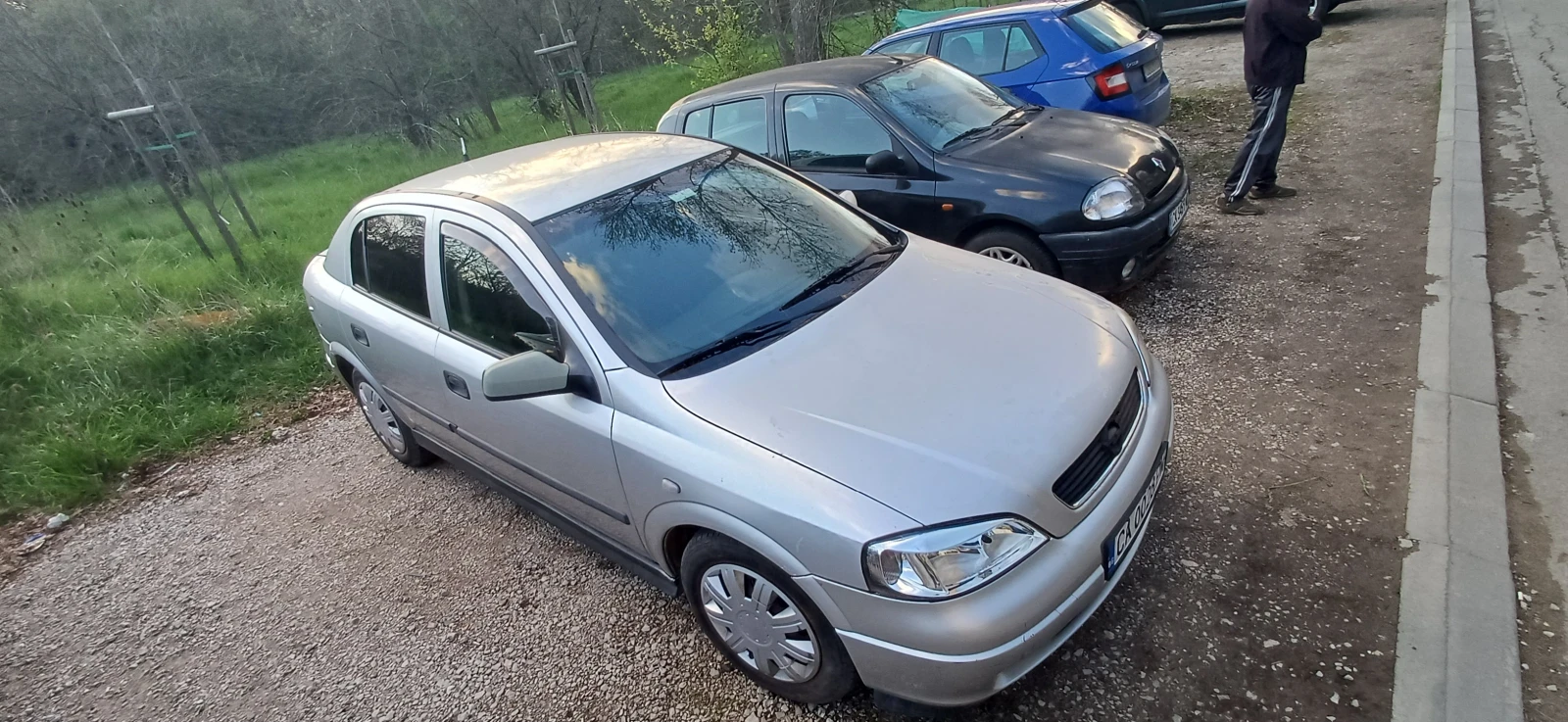 Opel Astra 1.4 бензин, снимка 6 - Автомобили и джипове - 53843296