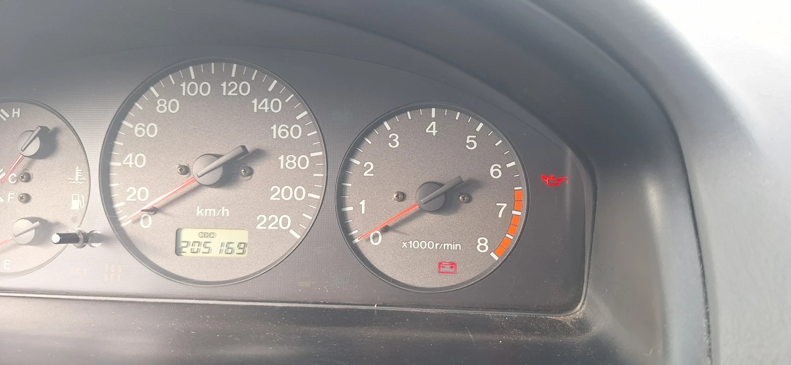 Mazda 323 F | Mobile.bg � ����������� 12