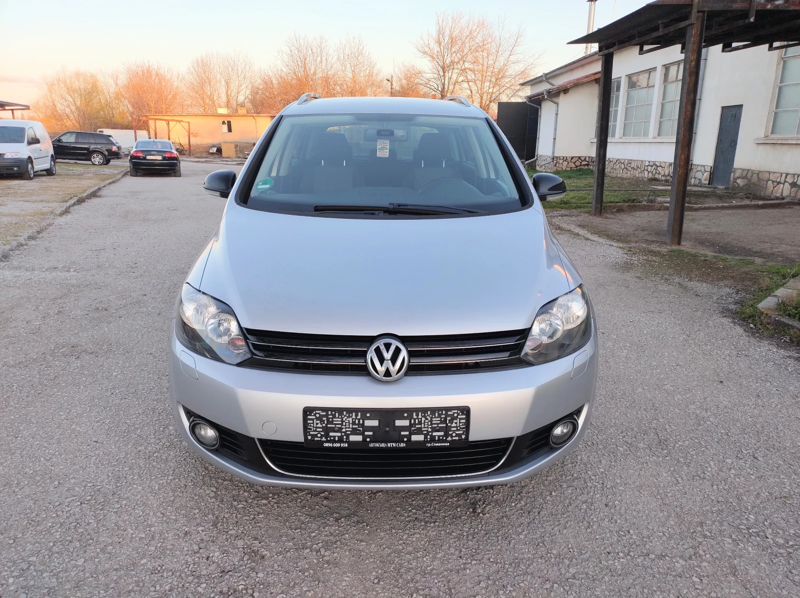 VW Golf Plus 2.0 TDI STYLE GOLF 6 PLUS common rail, снимка 2 - Автомобили и джипове - 54140526