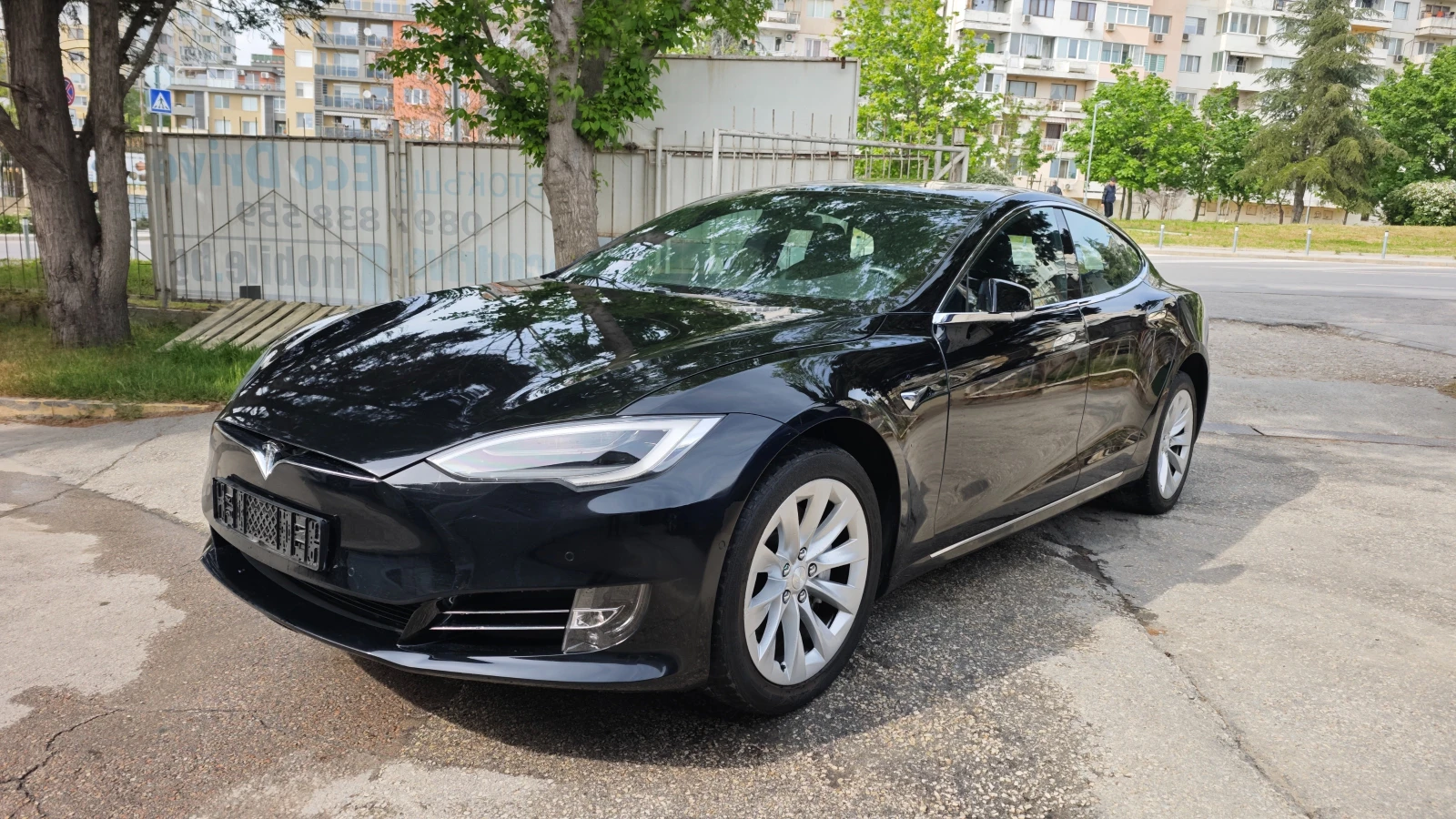Tesla Model S 75D AWD