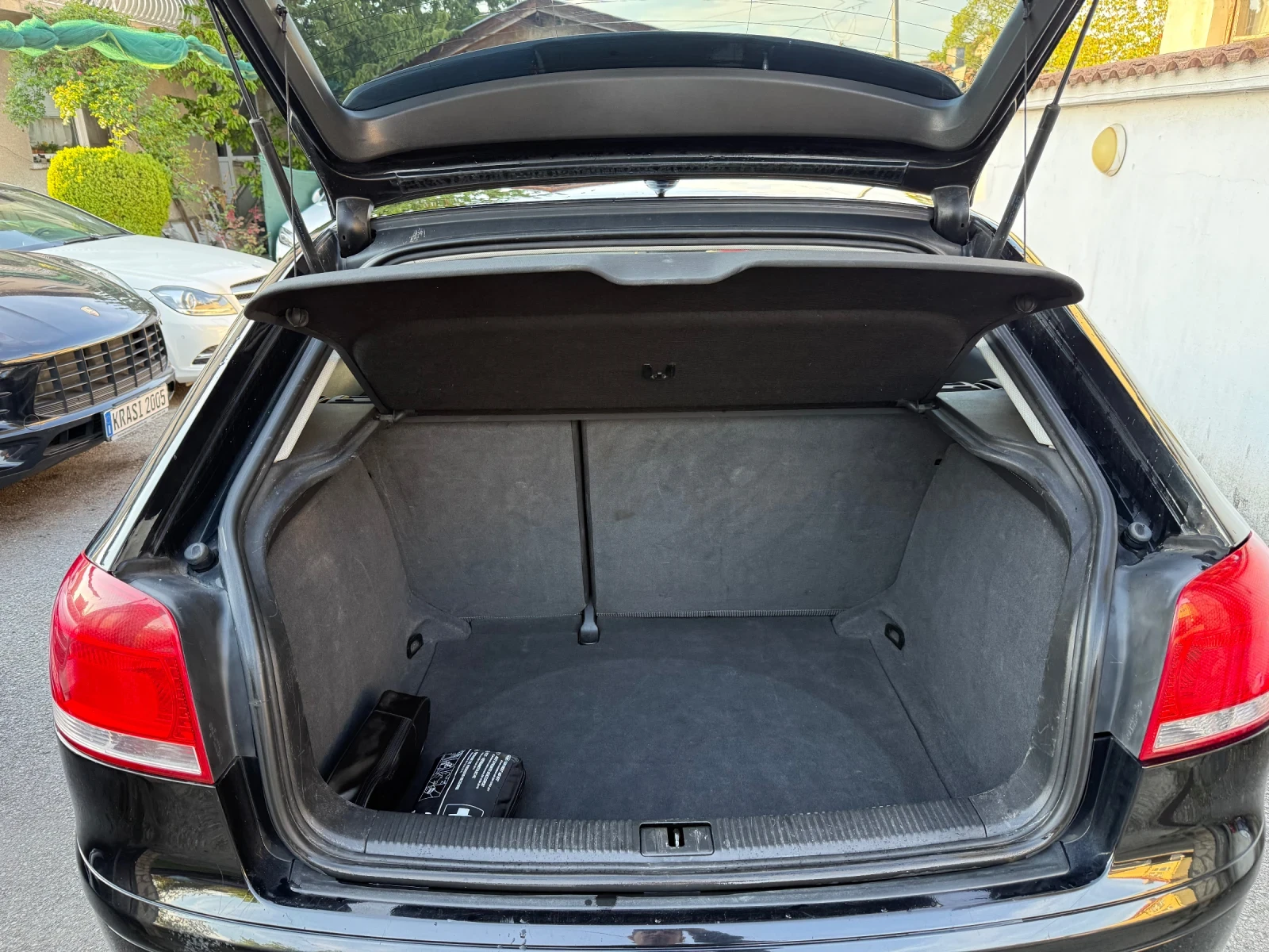 Audi A3 1.6FSI , снимка 16 - Автомобили и джипове - 54430452