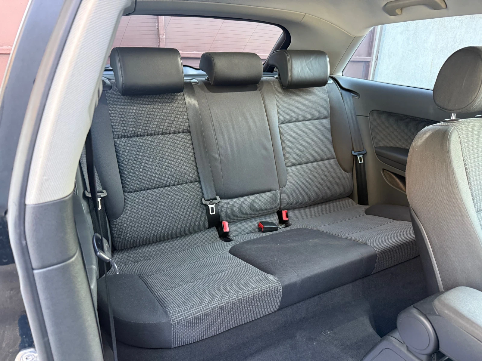 Audi A3 1.6FSI , снимка 15 - Автомобили и джипове - 54430452