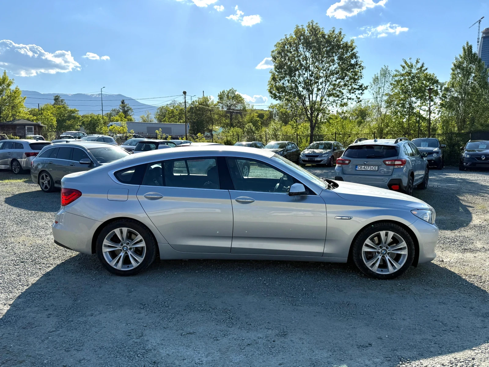 BMW 5 Gran Turismo 3.0d* ЕДИН СОБСТВЕНИК* ДВА КЛЮЧА* 100% РЕАЛНИ КМ* , снимка 2 - Автомобили и джипове - 54436006