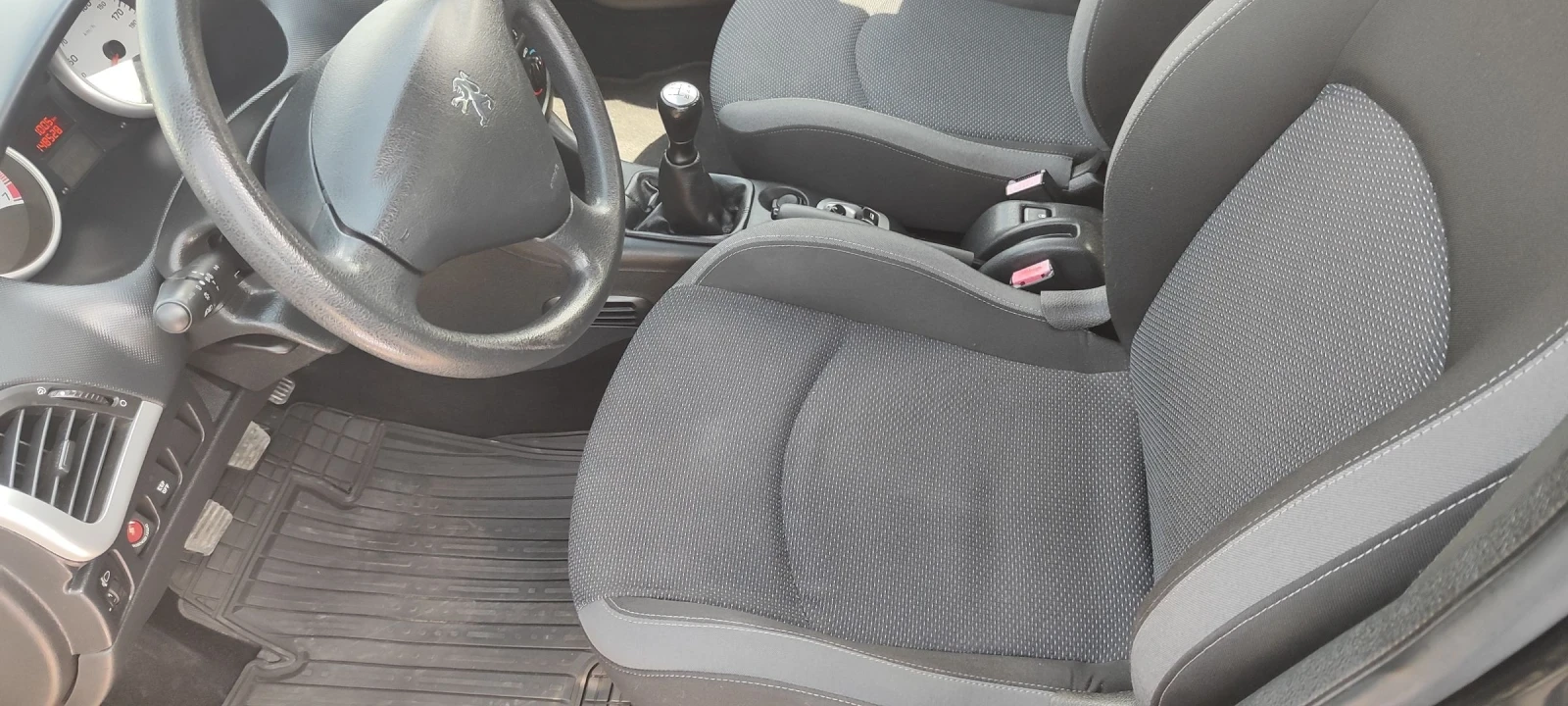 Peugeot 207 1.4I, снимка 7 - Автомобили и джипове - 54629151