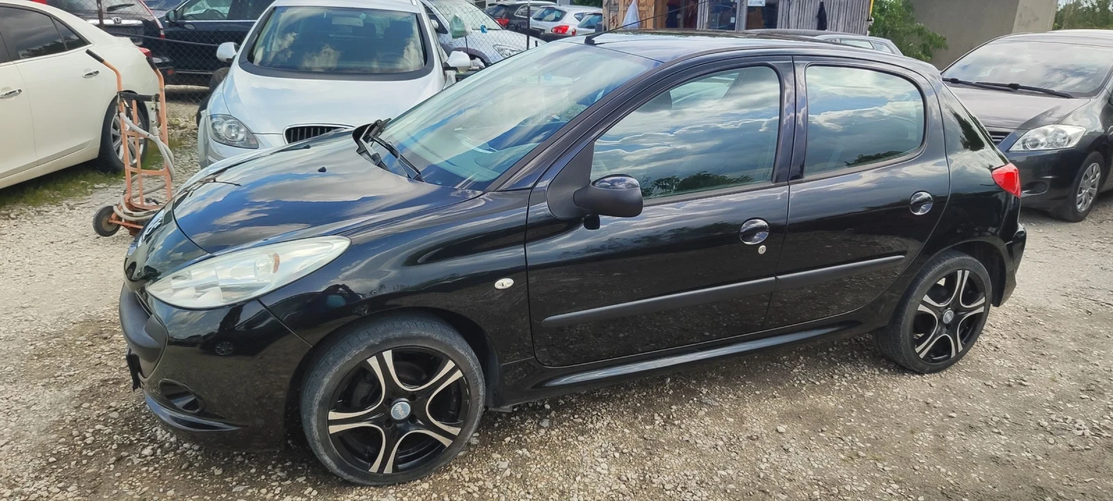 Peugeot 207 1.4I, снимка 2 - Автомобили и джипове - 54629151